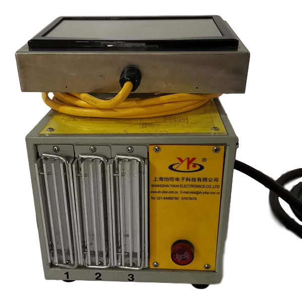 เครื่องควบคุมความร้อนของแม่พิมพ์ รุ่น YK-C01
